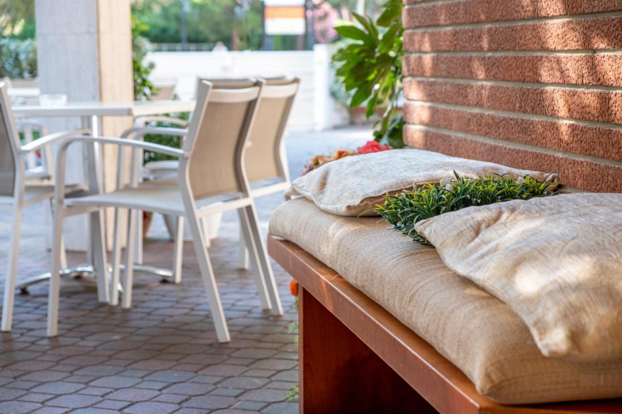 Hotel Orsa Maggiore Milano Marittima Eksteriør billede