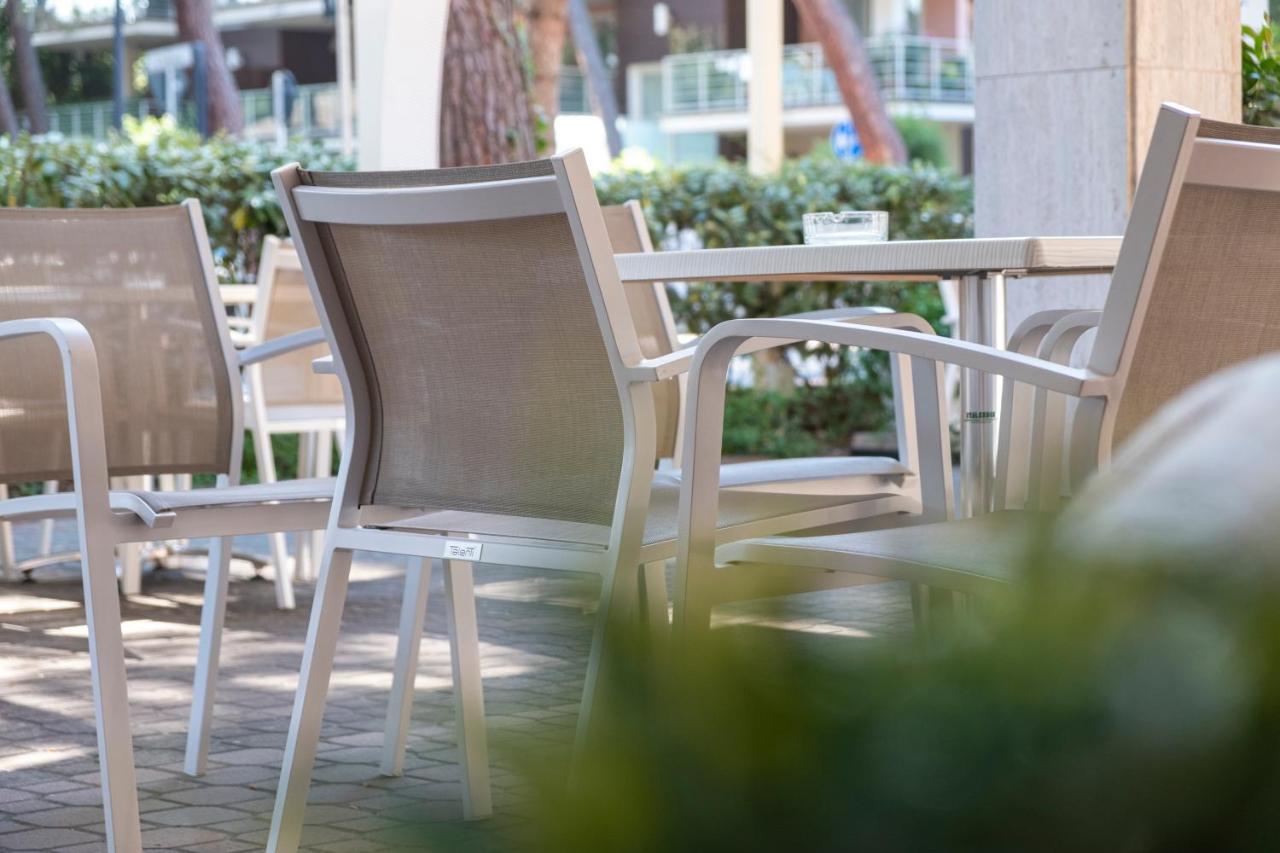 Hotel Orsa Maggiore Milano Marittima Eksteriør billede