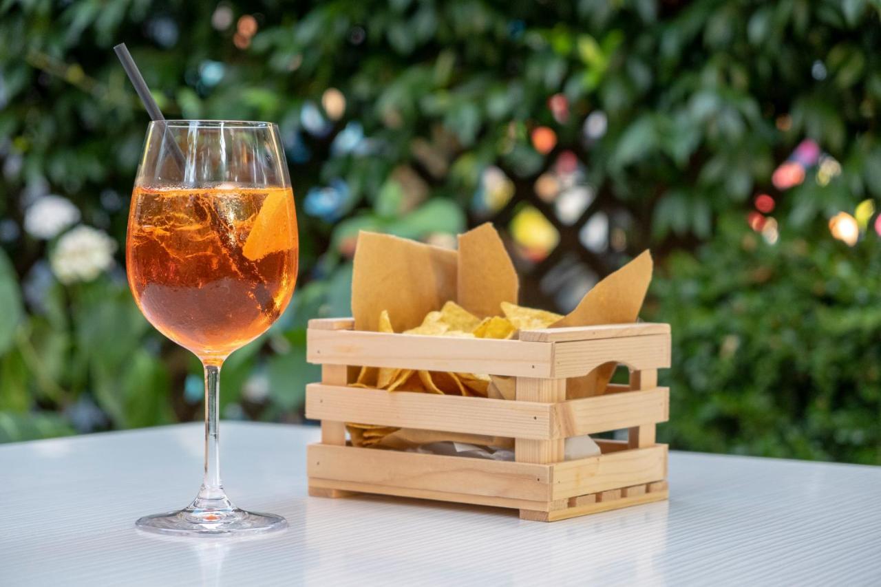 Hotel Orsa Maggiore Milano Marittima Eksteriør billede