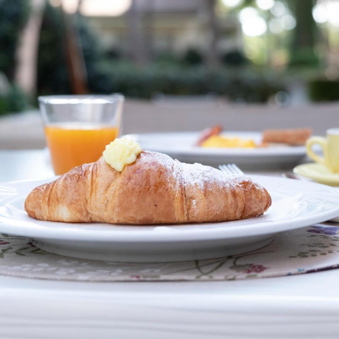 Hotel Orsa Maggiore Milano Marittima Eksteriør billede